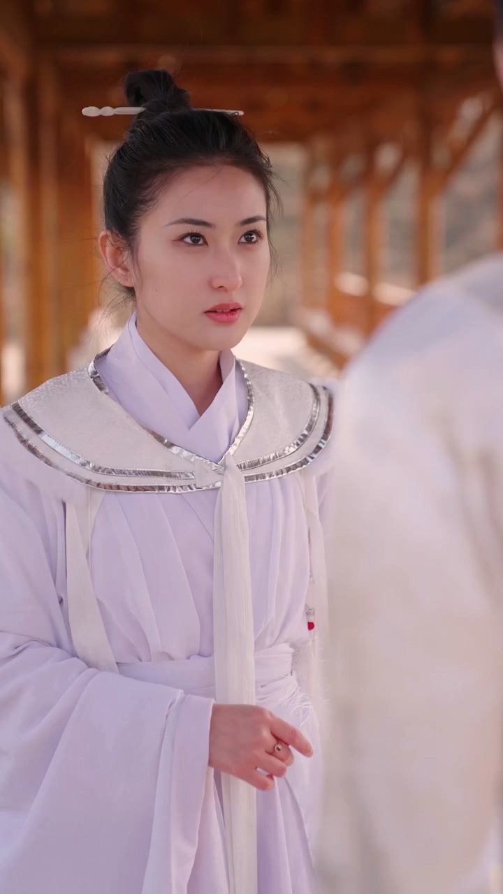 徒儿下山祸害你师姐吧