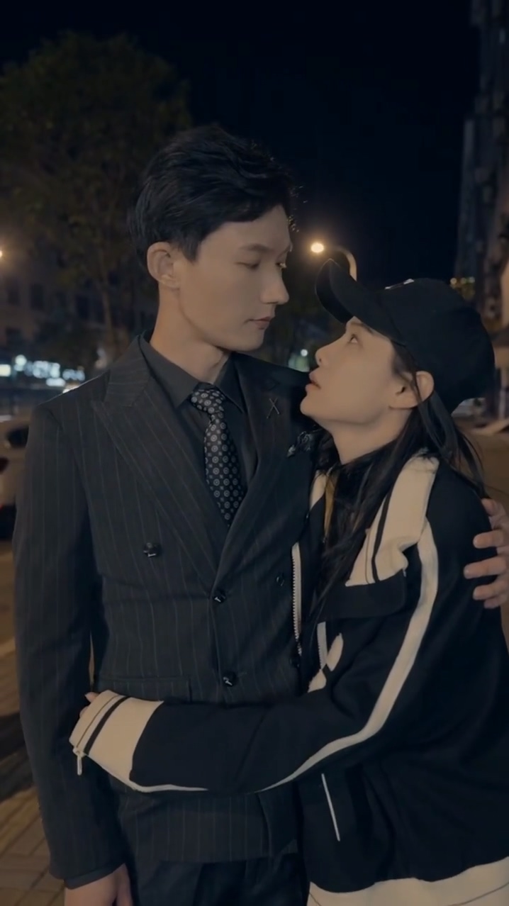 重生暖爱权少跟我走